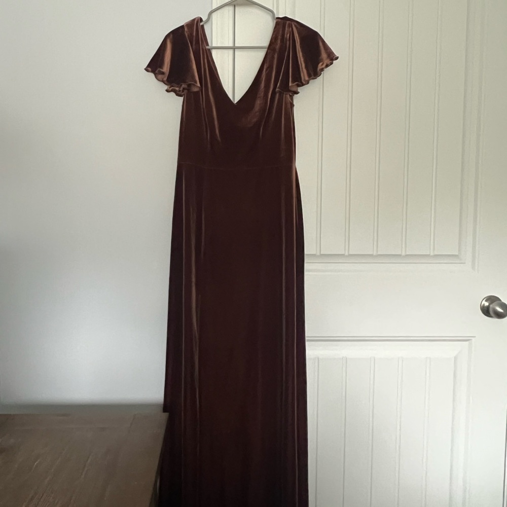 Revelry Nora Velvet Dress Mahogany